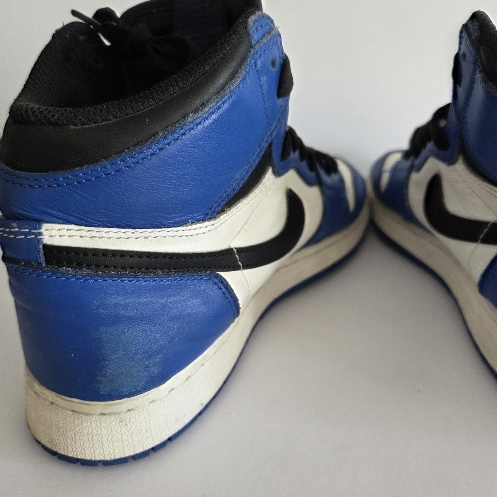 Nike Air Jordan 1 High-Top Sneakers in Blue and White Sz.5,5 Y - Picture 7 of 11